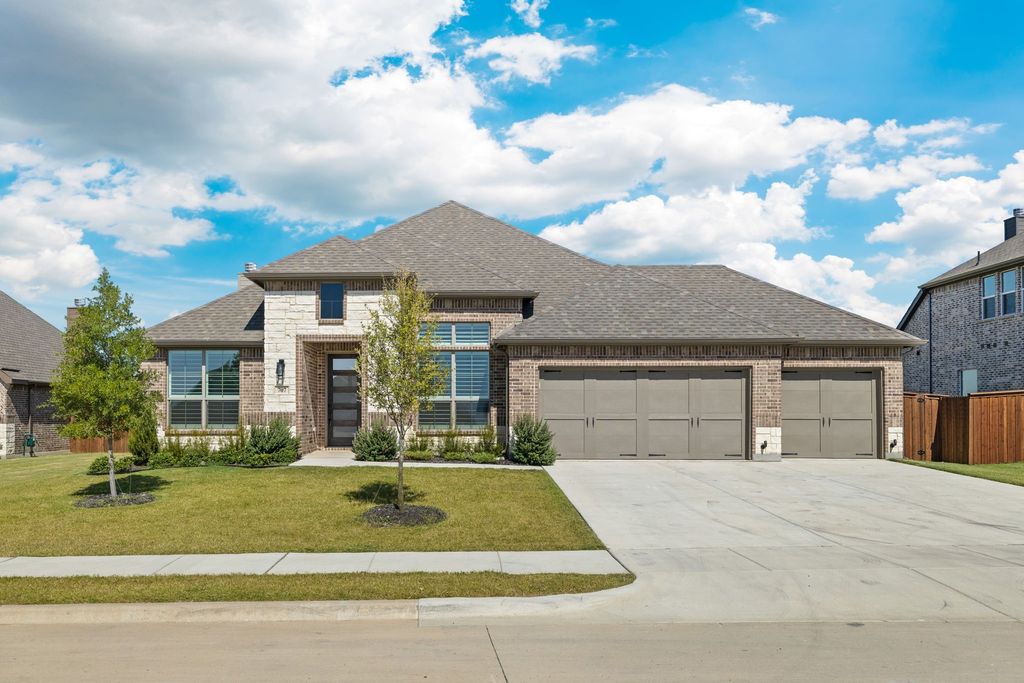 707 Soprano Drive, Forney, TX 75126