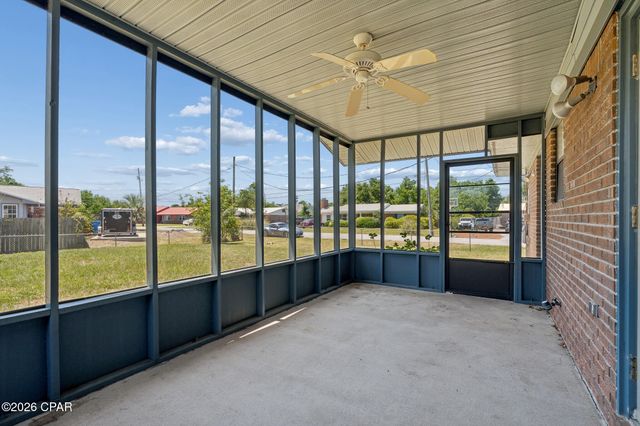 1848 Airport Circle, Panama City, FL 32405