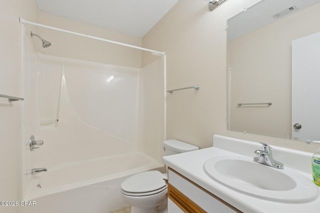 1848 Airport Circle, Panama City, FL 32405