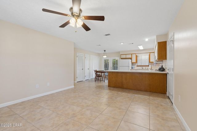 1848 Airport Circle, Panama City, FL 32405
