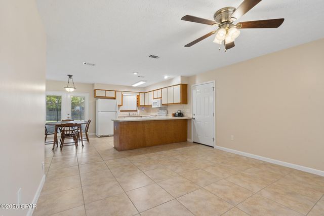 1848 Airport Circle, Panama City, FL 32405