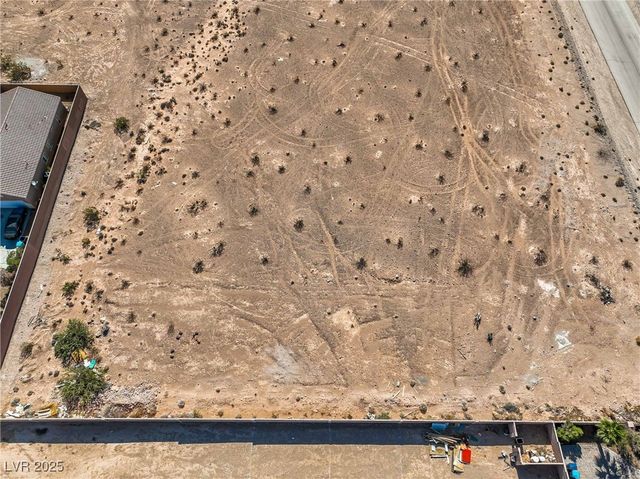 Raven, Las Vegas, NV 89139