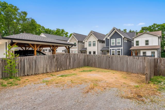 1404C Lischey Ave, Nashville, TN 37207