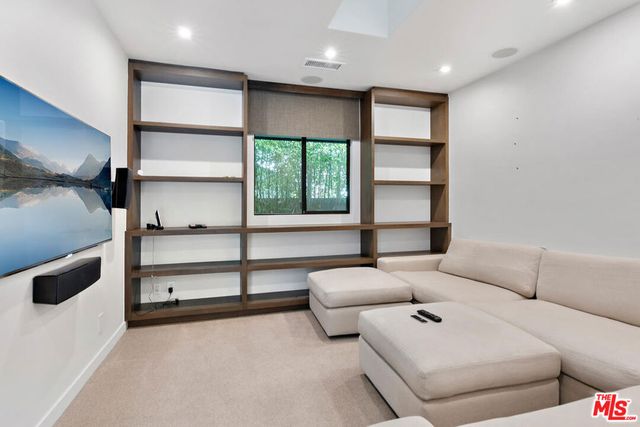 3035 Lake Glen Drive, Beverly Hills, CA 90210