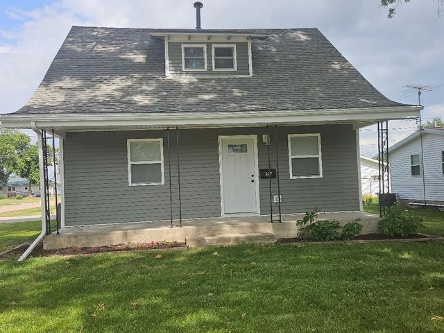807 5th Avenue, Belle Plaine, IA 52208