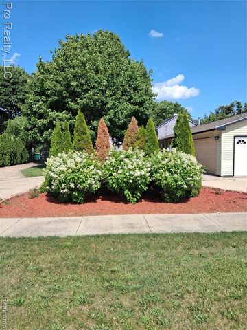 2219 Lakeview Avenue, Ypsilanti, MI 48198
