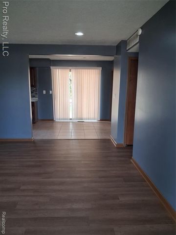 2219 Lakeview Avenue, Ypsilanti, MI 48198