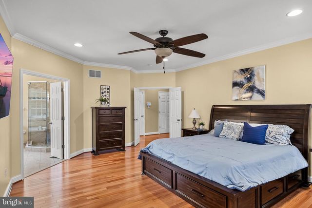 11 TAFT CT, Hainesport, NJ 08036