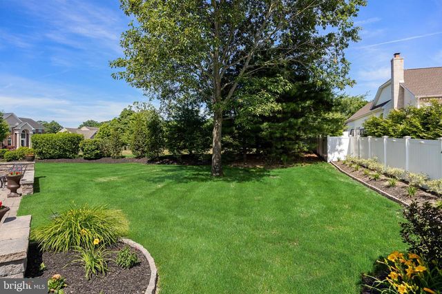 11 TAFT CT, Hainesport, NJ 08036
