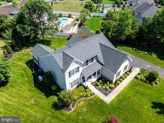 11 TAFT CT, Hainesport, NJ 08036