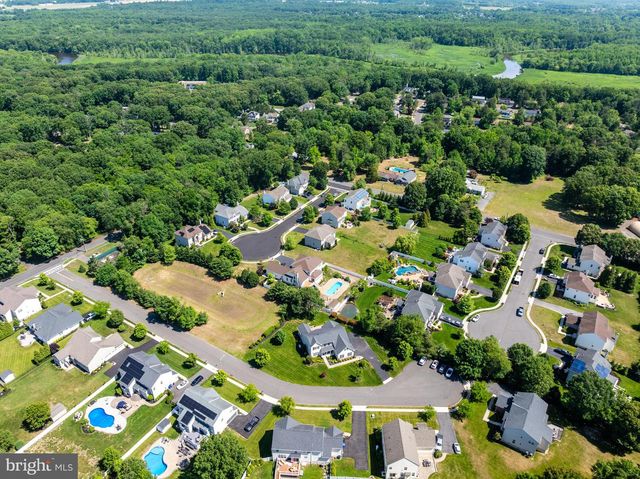 11 TAFT CT, Hainesport, NJ 08036