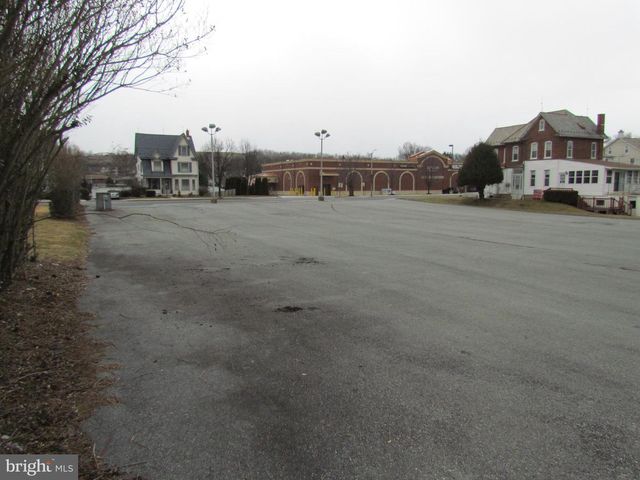 504-512 E MAIN STREET, Kutztown, PA 19530