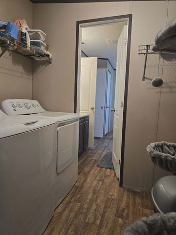 1381 Hackleman Road, Whitesboro, TX 76273