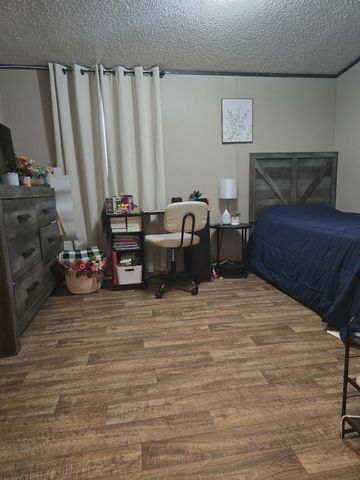 1381 Hackleman Road, Whitesboro, TX 76273