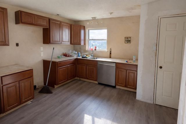 1727 N Nursery Road, Irving, TX 75061