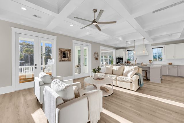 3555 Holmgren Street, Mount Pleasant, SC 29466