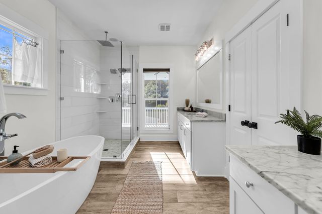 3555 Holmgren Street, Mount Pleasant, SC 29466