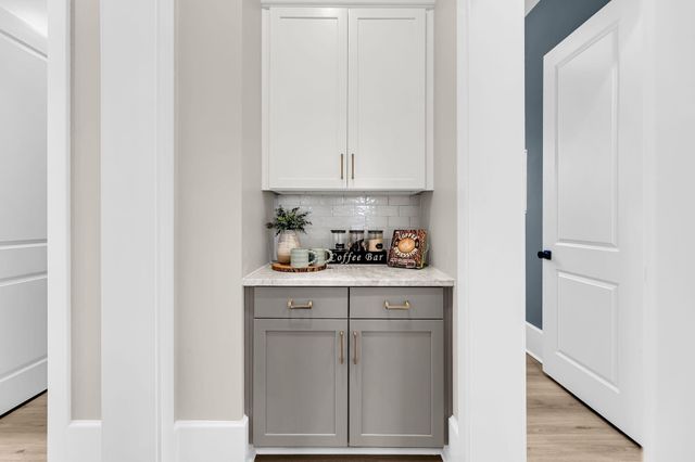 3555 Holmgren Street, Mount Pleasant, SC 29466