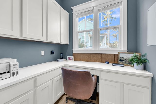 3555 Holmgren Street, Mount Pleasant, SC 29466