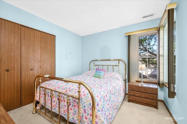 63 Jericho Lane 63, Batavia, IL 60510