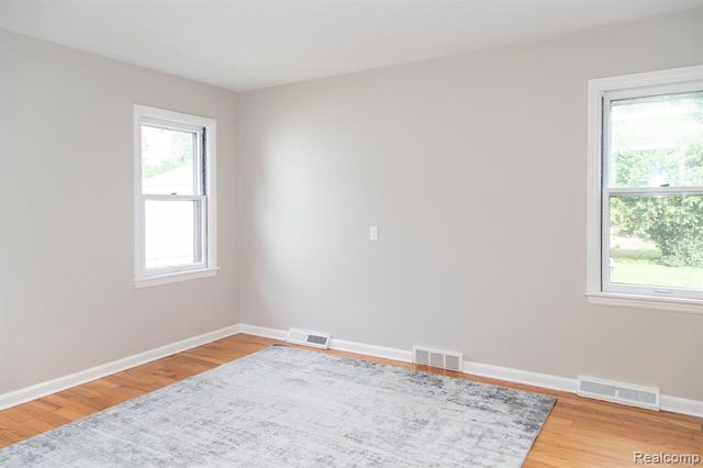 4056 Robina Avenue, Berkley, MI 48072