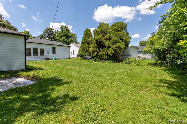 4056 Robina Avenue, Berkley, MI 48072