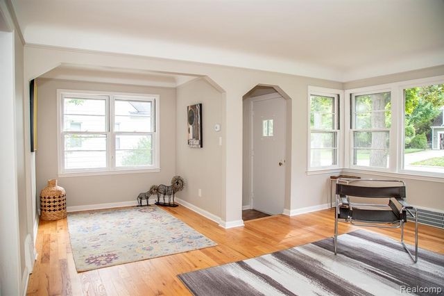 4056 Robina Avenue, Berkley, MI 48072