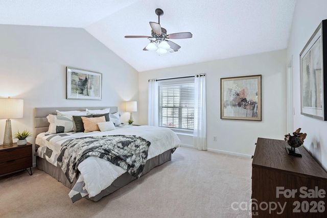 9977 Reindeer Way Lane, Charlotte, NC 28216