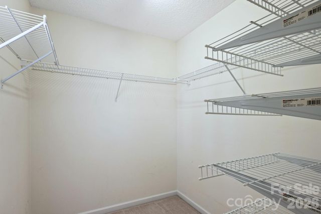 9977 Reindeer Way Lane, Charlotte, NC 28216