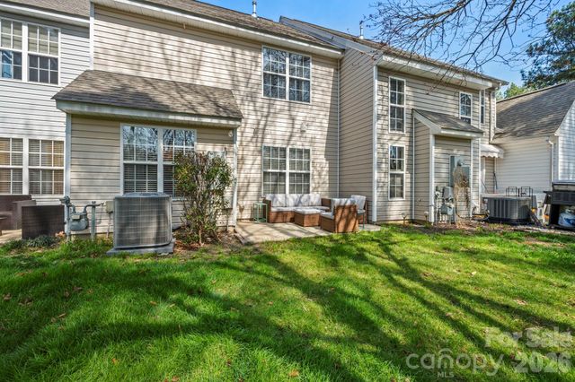 9977 Reindeer Way Lane, Charlotte, NC 28216