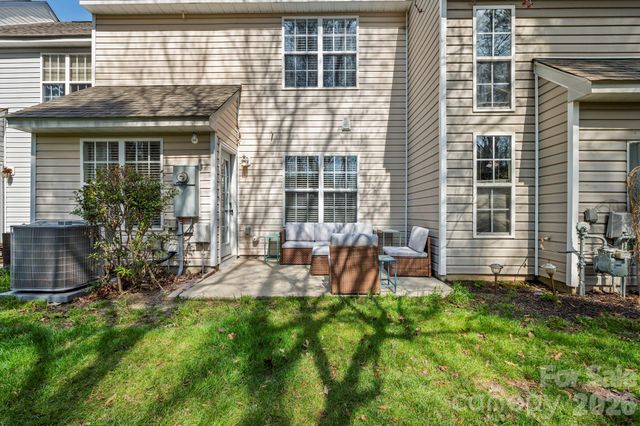 9977 Reindeer Way Lane, Charlotte, NC 28216