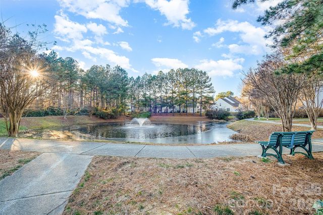 9977 Reindeer Way Lane, Charlotte, NC 28216