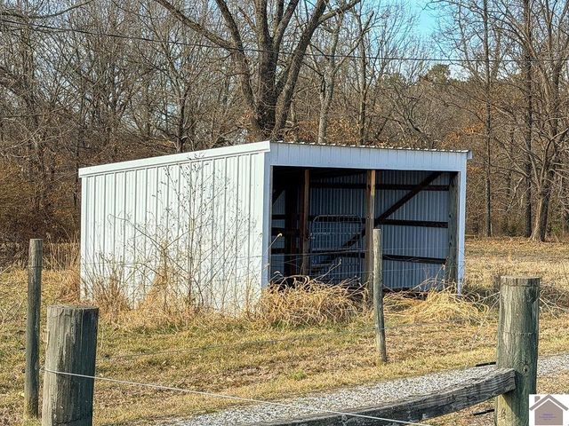 7530 State Route 464, Mayfield, KY 42066