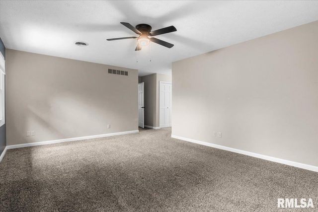 2315 CHESAPEAKE Landing, Springfield, IL 62712