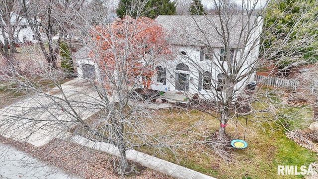 2315 CHESAPEAKE Landing, Springfield, IL 62712