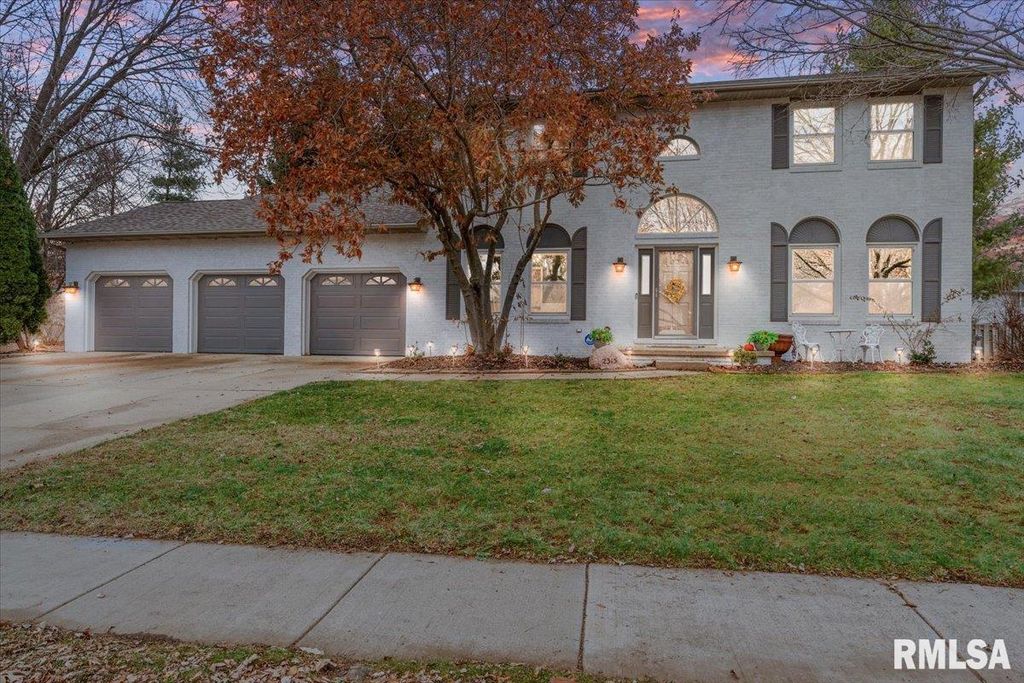 2315 CHESAPEAKE Landing, Springfield, IL 62712