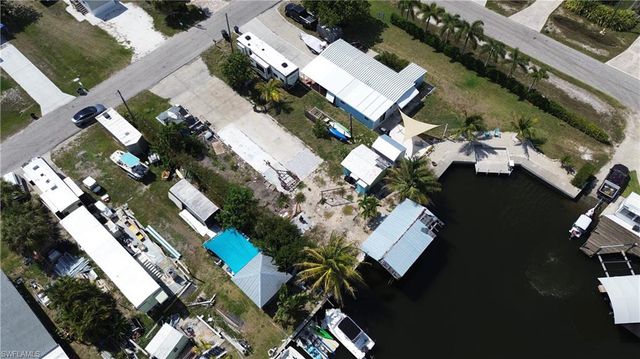 2776 Patterson CT, St. James City, FL 33956