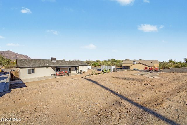 4863 E 18TH Avenue, Apache Junction, AZ 85119