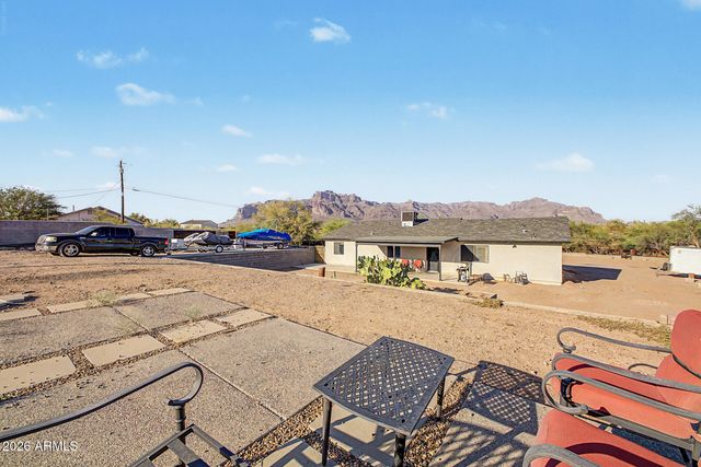 4863 E 18TH Avenue, Apache Junction, AZ 85119