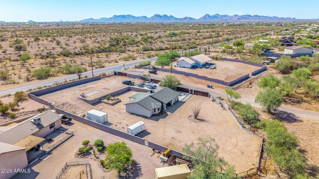4863 E 18TH Avenue, Apache Junction, AZ 85119