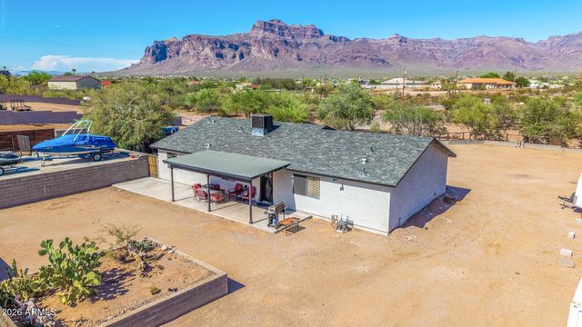 4863 E 18TH Avenue, Apache Junction, AZ 85119