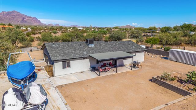4863 E 18TH Avenue, Apache Junction, AZ 85119