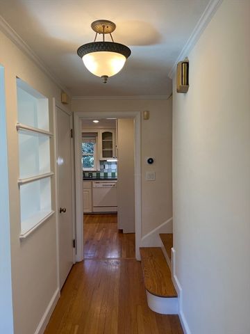 105 Parker Rd, Wellesley, MA 02482