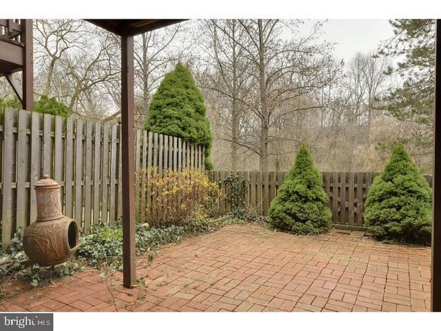 45 CONSTITUTION CT, Chesterbrook, PA 19087
