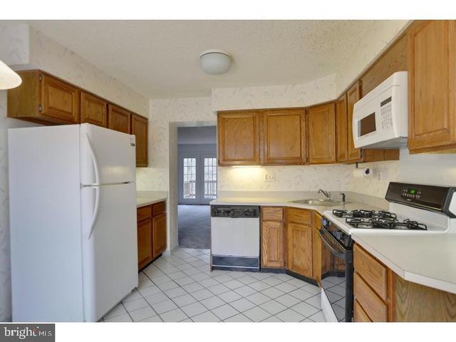 45 CONSTITUTION CT, Chesterbrook, PA 19087