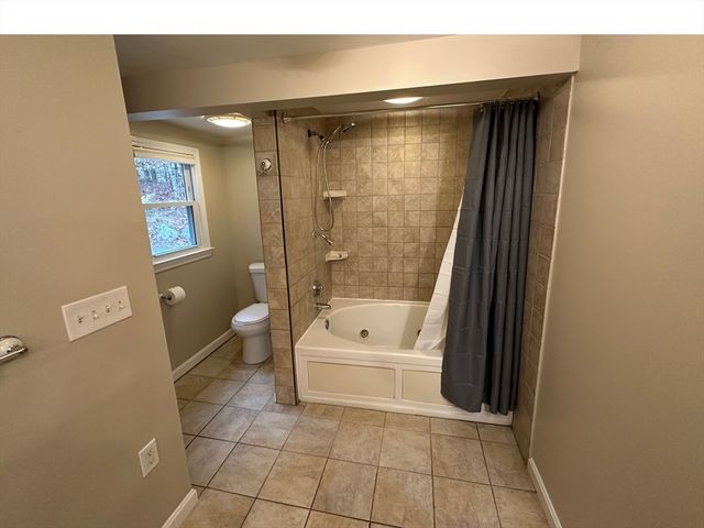 359 Mansfield St 1, Sharon, MA 02067