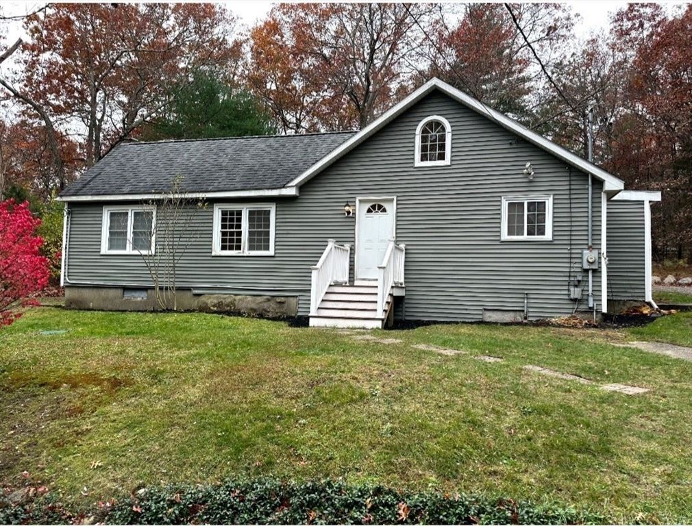 359 Mansfield St 1, Sharon, MA 02067