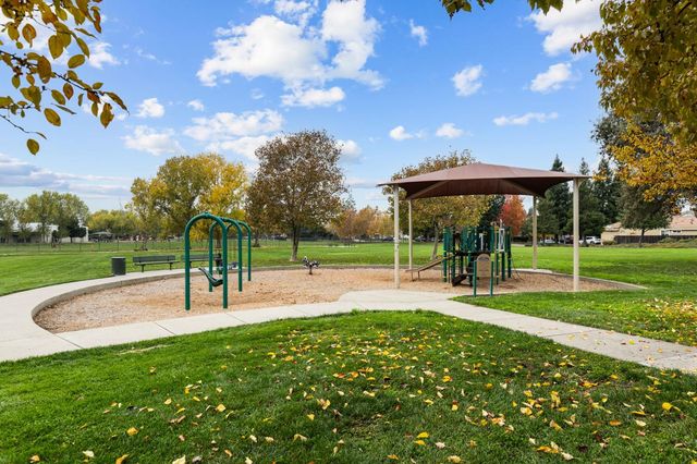 3873 Chimney Rock Way, Sacramento, CA 95834