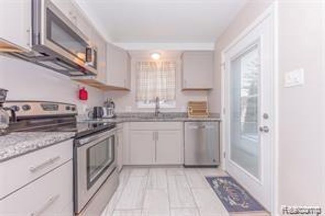 3604 Merrick Street, Dearborn, MI 48124