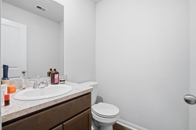 1224 Millpointe Lane, Dayton, TX 77535